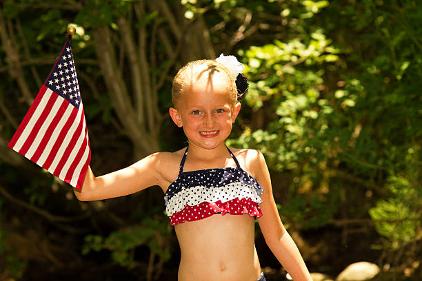 istock Patriotic little girl 181050375