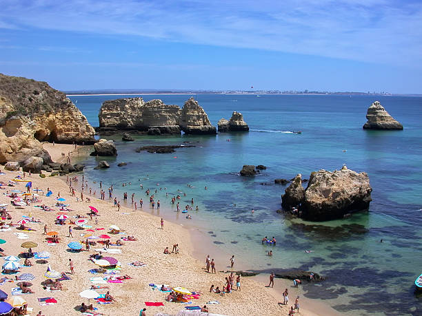 istock Tourists on the beautiful beach 181050993