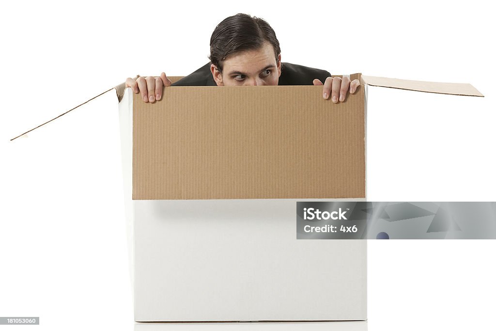비즈니스 젊은 남자 엿봄 한 상자 - 로열티 프리 남자 스톡 사진