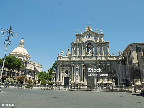 Piazza Della Cattedrale Di Catania - Fotografie stock e altre immagini di Barocco - Barocco, Catania, Cattedrale