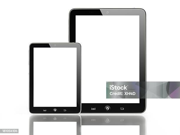 Foto de Dois Tablet Digital Com Recorte Caminhos e mais fotos de stock de Caderno de Anotação - Caderno de Anotação, Computador desktop, Comunicação