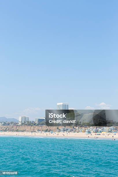 Santa Monica Beach Foto de stock y más banco de imágenes de California - California, Agua, Aire libre