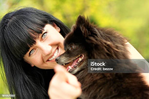 Foto de Linda Mulher Retrato e mais fotos de stock de Adulto - Adulto, Amizade, Amor