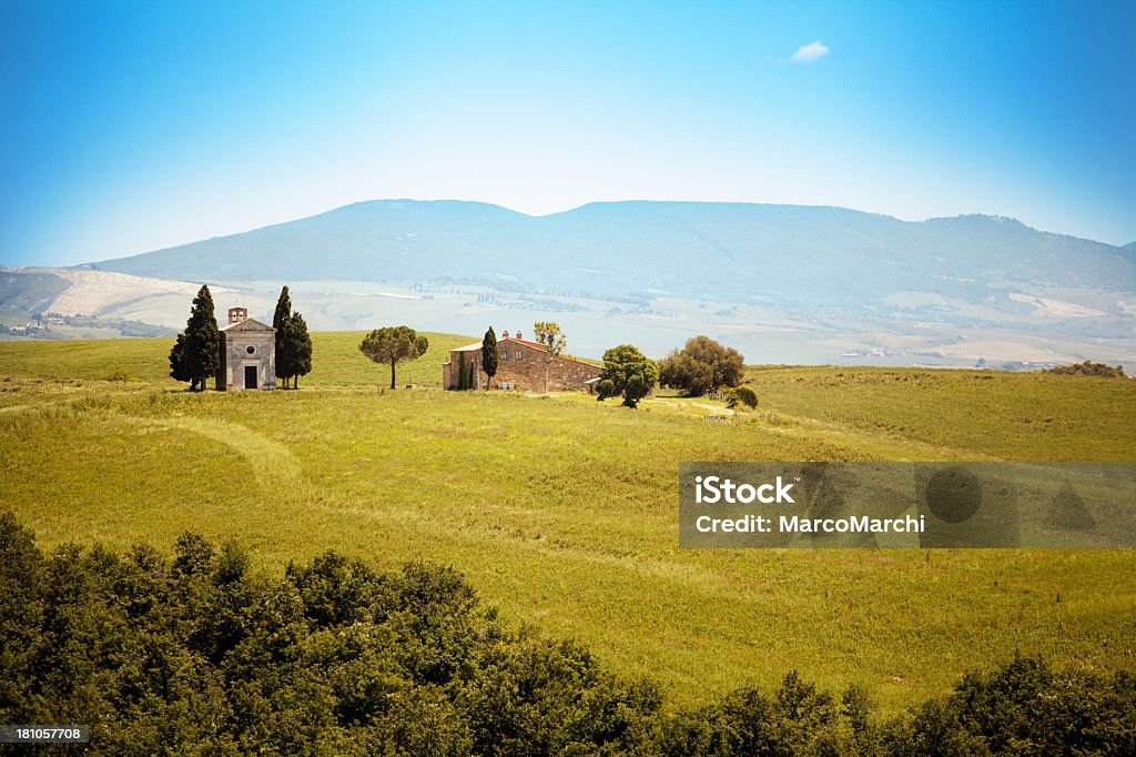 Capella di Vitaleta Val d'Orcia, Toskania, Włochy, - Zbiór zdjęć royalty-free (Architektura)