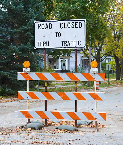istock Road Closed to Thru Traffic 181058114