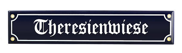 istock Beer Fest information sign Theresienwiese 181059320