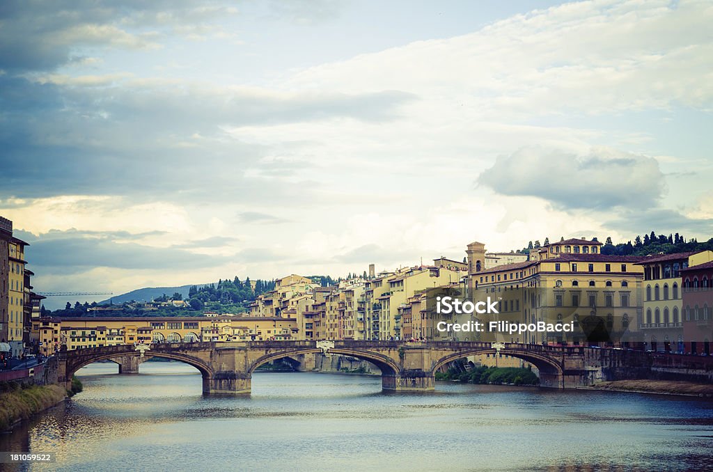 Ponte Santa Trinità e Ponte Vecchio in Florence - Foto stock royalty-free di Ponte Vecchio - Firenze