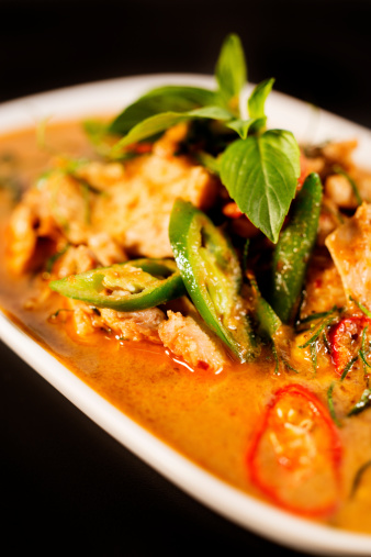 Paneng curry with chicken.