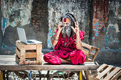 virtuelle-religion.jpg?b=1&s=170x170&k=20&c=tKvM9CWrWrwh3GWaAM2saFGVOHUYJJK2V8fCcq3xjK4=
