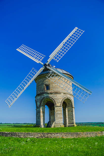 chesterton windmill chesterton windmill indigo jones warwickshire chesterton photos stock pictures, royalty-free photos & images