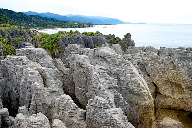 istock Pancake Rocks, Punakaiki, West Coast, NZ 181063067
