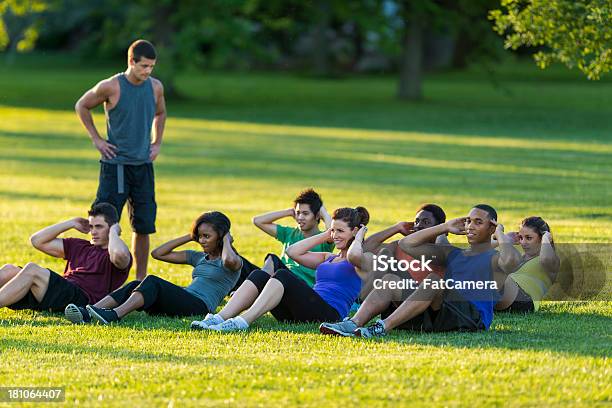 Outdoor Fitness Stock Photo - Download Image Now - Active Lifestyle, African Ethnicity, African-American Ethnicity