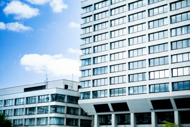 istock Buildings in London 181065090