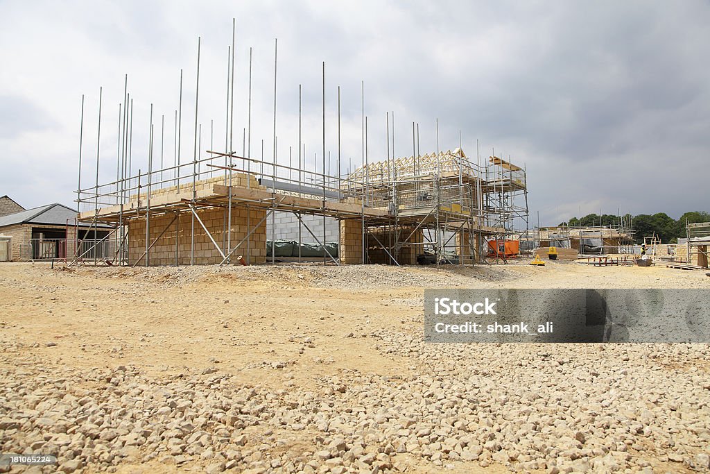 Reino Unido casa em construção. - Foto de stock de Andaime royalty-free