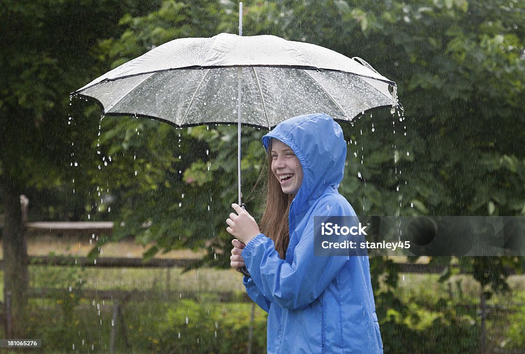 비 오는 날 여름 - 로열티 프리 10-11세 스톡 사진