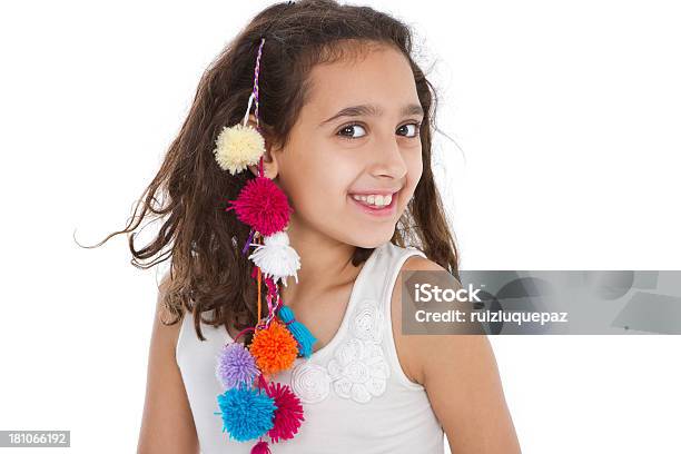 Engraçado Menina Latinoamericana A Olhar Para A Câmara - Fotografias de stock e mais imagens de 10-11 Anos