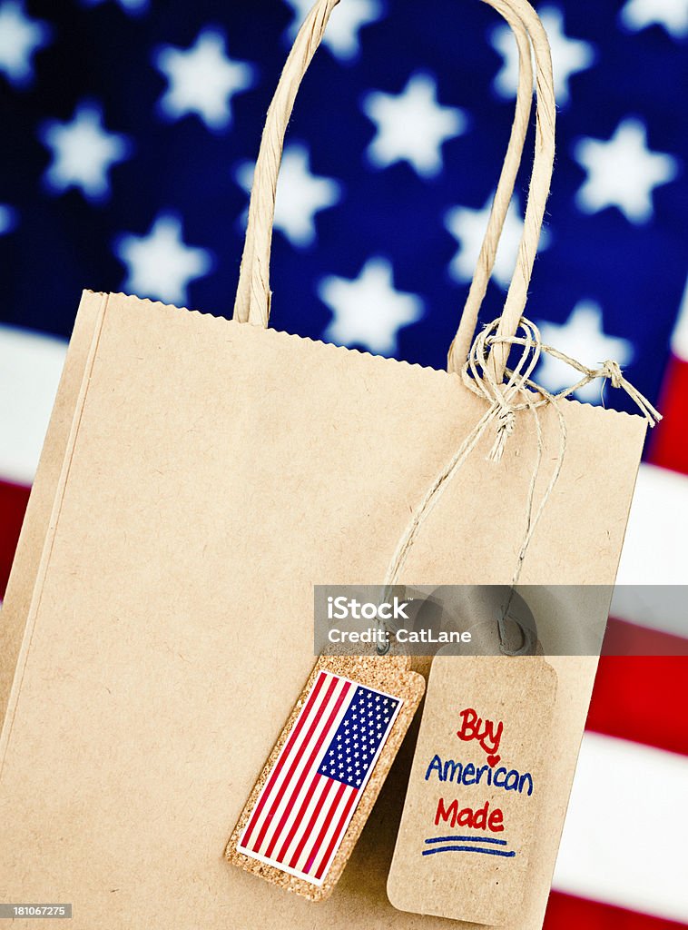 Acquista prodotti americani resi - Foto stock royalty-free di Appoggiare una causa