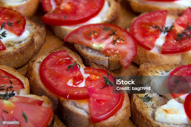 El Desayuno Foto de stock y más banco de imágenes de Albahaca - Albahaca, Alimento, Aperitivo - Plato de comida