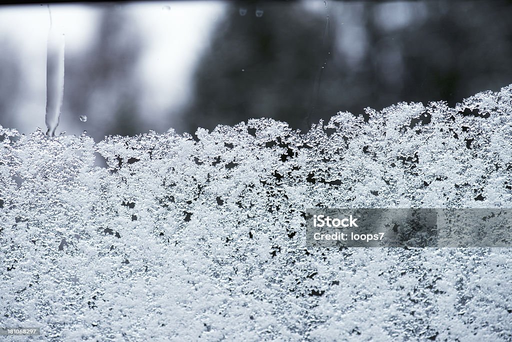 Neve sulla finestra - Foto stock royalty-free di Bagnato