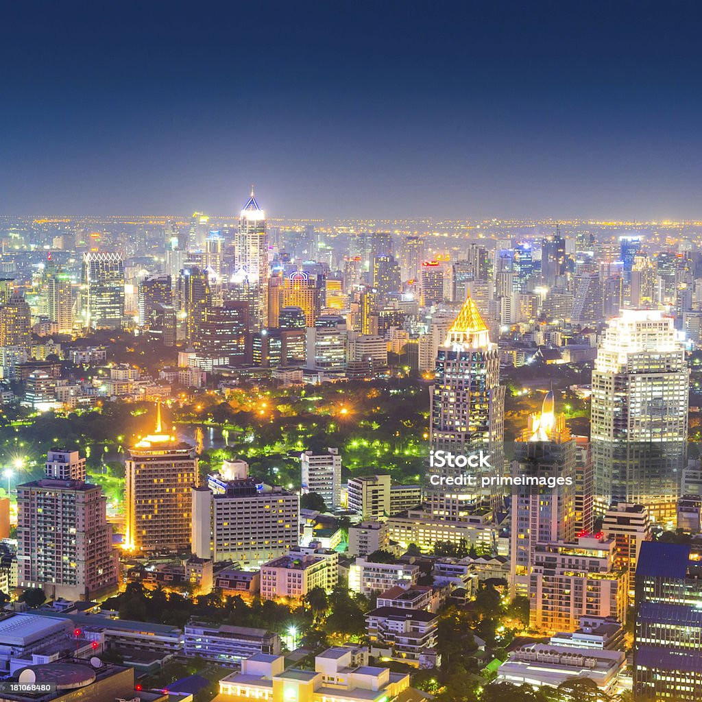파노라마처럼 펼쳐지는 도시 풍경 아시아 - 로열티 프리 개발 스톡 사진