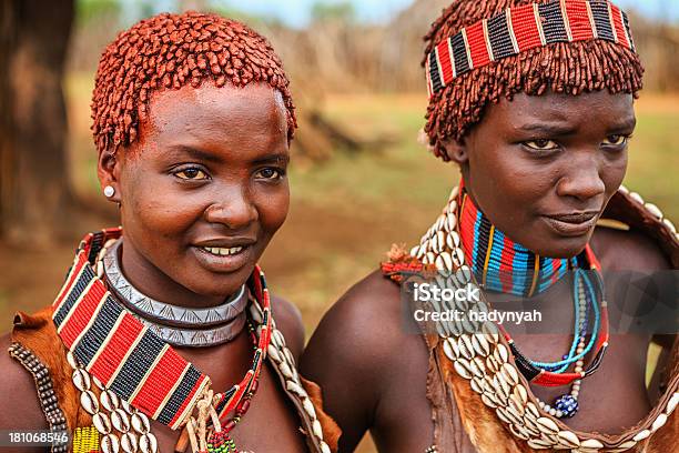 Junge Frauen Von Hamer Tribe Äthiopien Afrika Stockfoto und mehr Bilder von Afrika - Afrika, Afrikanische Kultur, Afrikanischer Abstammung