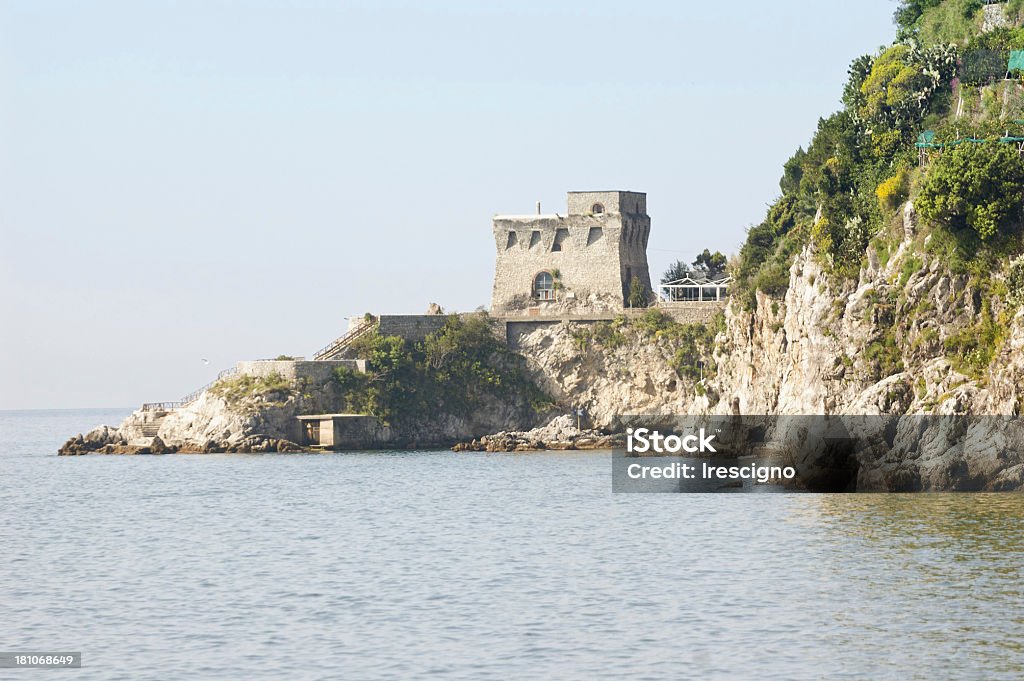 Costiera amalfitana-Cetara-Italia - Foto stock royalty-free di Albero di limone