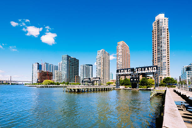 long island city queens, new york - east river immagine foto e immagini stock