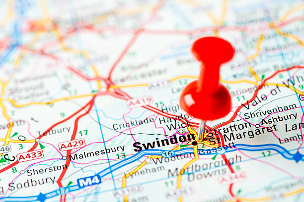istock Europe cities on map series: Swindon 181071694