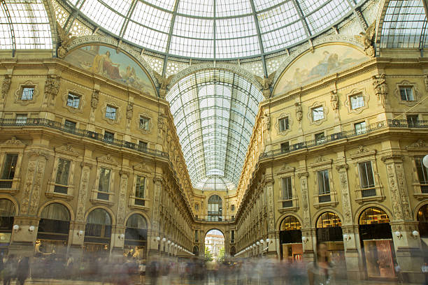 istock Galleria Vittorio Emanuele II by day 181072166