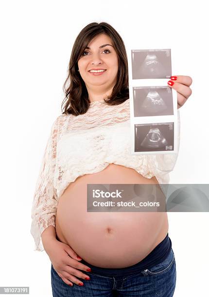 Bebé De Ultrasons - Fotografias de stock e mais imagens de 25-29 Anos - 25-29 Anos, Abdómen, Abdómen Humano