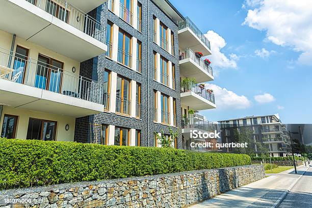 Moderne Apartments Stockfoto und mehr Bilder von Architektur - Architektur, Außenaufnahme von Gebäuden, Balkon