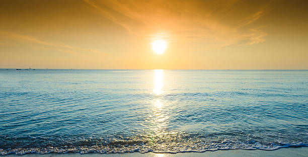 istock Beautiful silhouette sunset at tropical sea 181078226