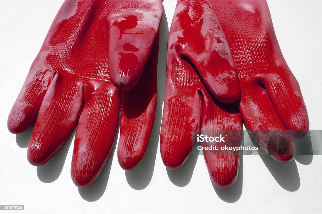 Paire de gants en caoutchouc rouge - Photo de Au-dessus de libre de droits