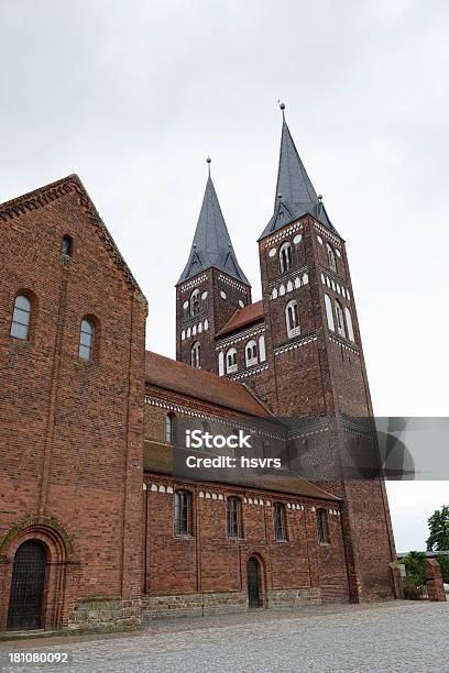 Kloster Monestary Jerichow - Fotografie stock e altre immagini di Ambientazione esterna