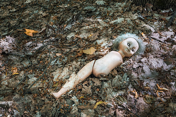 istock Extinction of Childhood 181080717