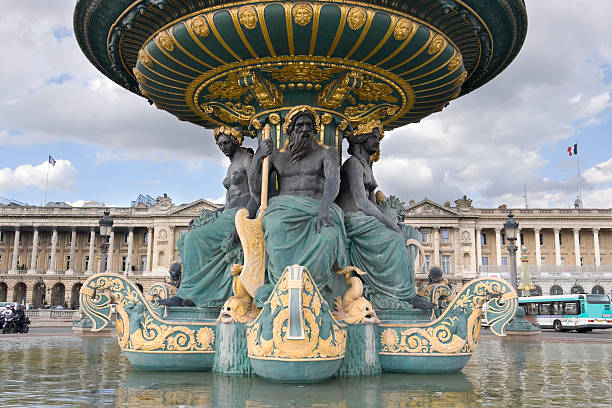 istock Fountain of the Seas 181081722