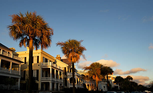 istock Oceanfront in Charleston, South Carolina. 181082815