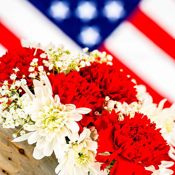 istock Patriotic Flower Arrangement for July 4th 181083093
