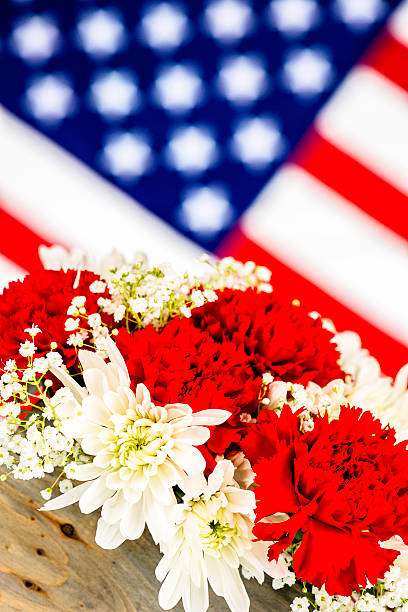istock Patriotic Flower Arrangement for July 4th 181084141