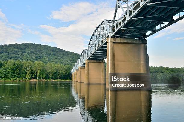 Point Of Rocks Ptotmac River Bridge - Fotografias de stock e mais imagens de Fronteira Estatal dos EUA - Fronteira Estatal dos EUA, Virgínia - Estado dos EUA, Maryland - Estado