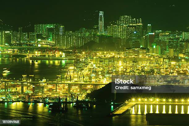 Photo libre de droit de Container Terminals Hong Kong banque d'images et plus d'images libres de droit de Affaires - Affaires, Charger - Activité, Chine