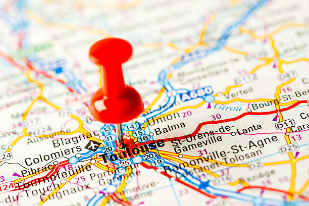 istock Europe cities on map series: Toulouse 181085794