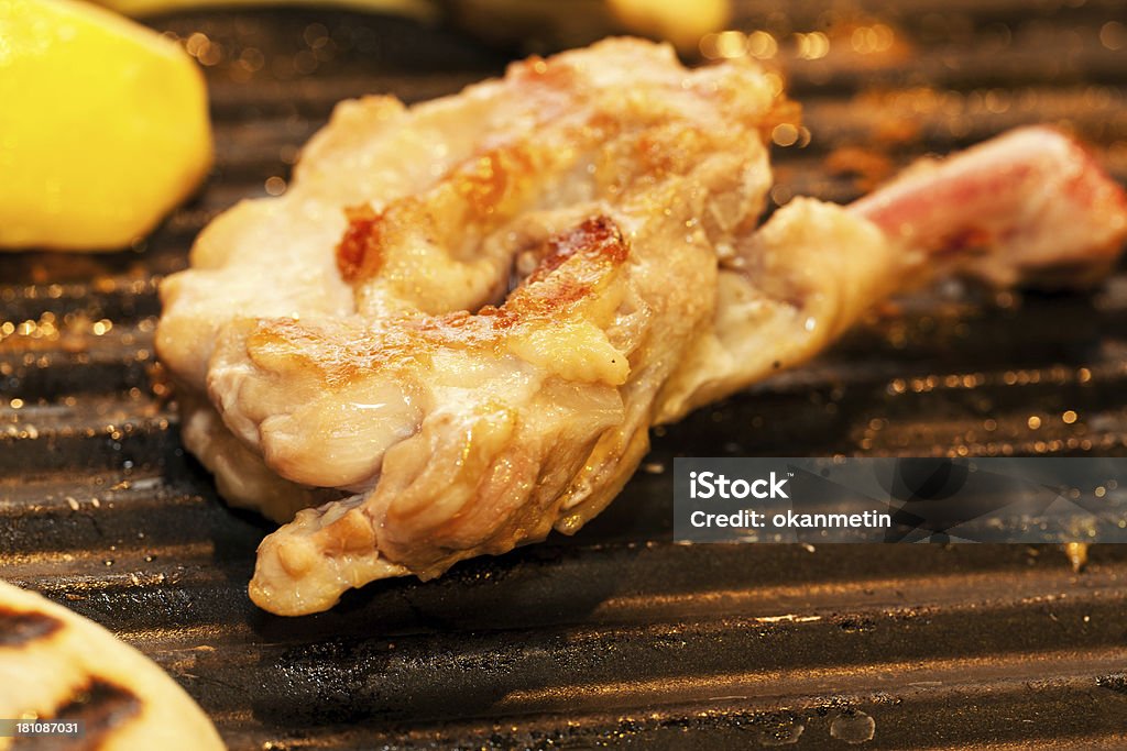 Pollo asado - Foto de stock de Aire libre libre de derechos