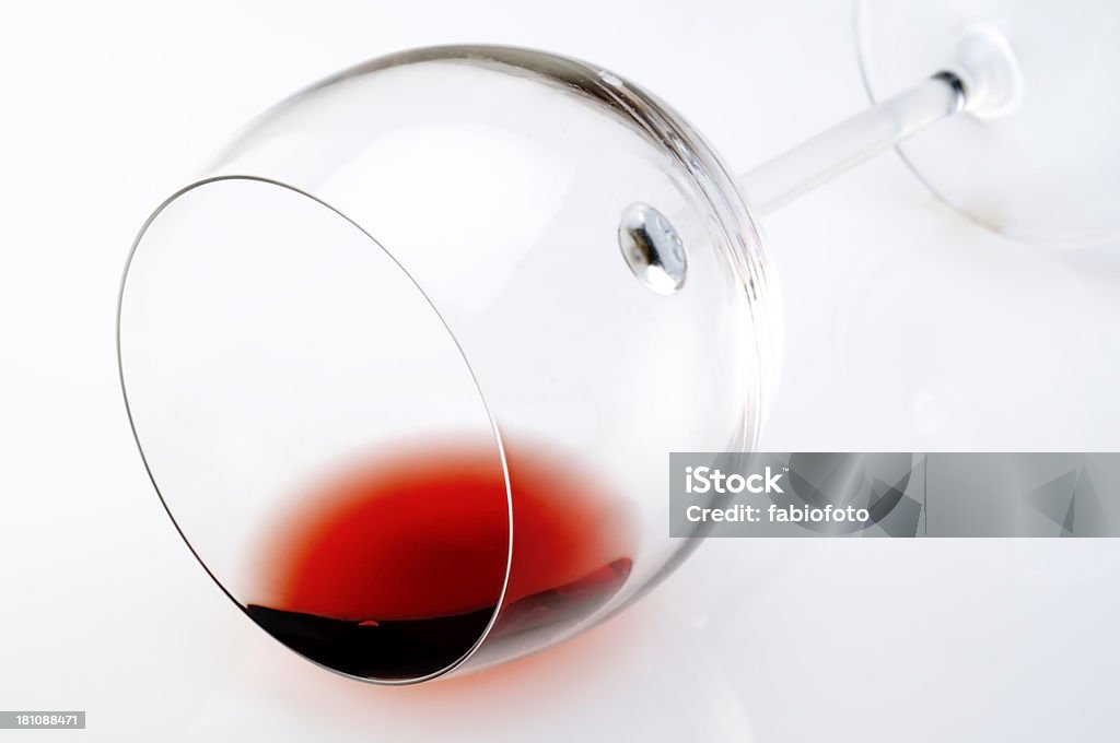 Abajo copa de vino - Foto de stock de Bebida alcohólica libre de derechos