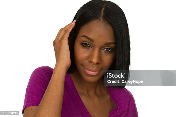 Schöne Frau Stockfoto und mehr Bilder von Afrikanischer Abstammung - Afrikanischer Abstammung, Afro-amerikanischer Herkunft, Eine Frau allein