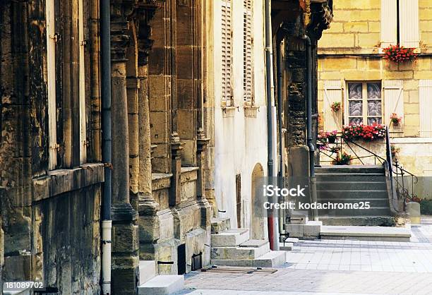 Französische Stadt Ort Stockfoto und mehr Bilder von Altertümlich - Altertümlich, Fotografie, Altstadt