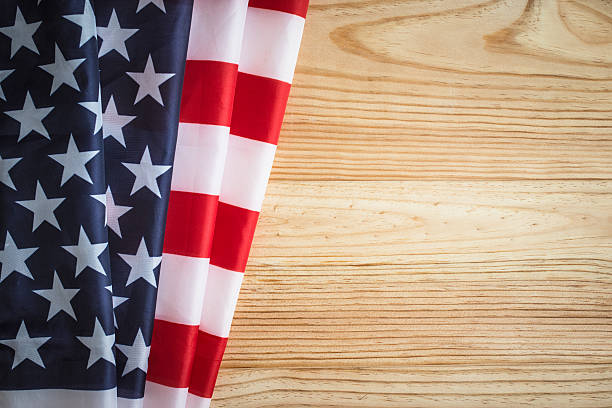 istock Us flag on wood 181090160