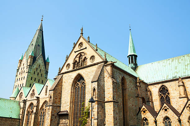 Catedral de Paderborn - foto de acervo