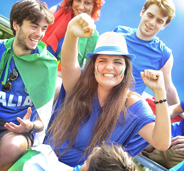 istock Italian fans 181090769