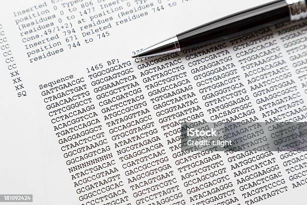 Analysiere Dna Sequence Stockfoto und mehr Bilder von DNA-Sequenzierungsgel - DNA-Sequenzierungsgel, Bildschärfe, Bleistift